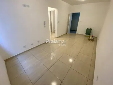 Kitnet à venda, 32m² no Centro, São Vicente