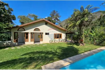 Casa com 2 Quartos à venda, 200m² no Araras, Petrópolis