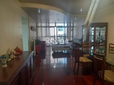 Apartamento com 4 Quartos à venda, 180m² no Centro, Uberlândia
