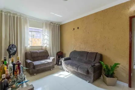 Casa com 4 Quartos à venda, 360m² no Industrial, Contagem