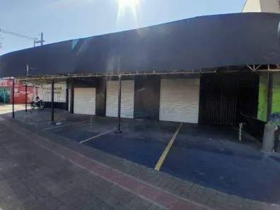 Ponto Comercial para alugar, 225m² no Sebastião de Melo César, Londrina
