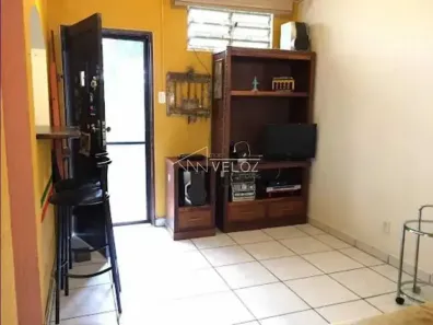 Apartamento com 2 Quartos à venda, 54m² no Santa Teresa, Rio de Janeiro