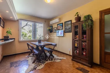 Apartamento com 2 Quartos à venda, 57m² no Cidade Baixa, Porto Alegre