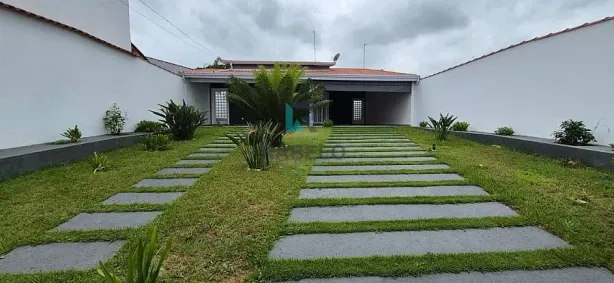 Casa com 4 Quartos à venda, 300m² no Cruz, Lorena