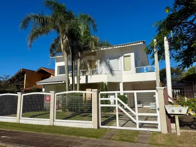 Casa com 5 Quartos à venda, 270m² no Capão Novo, Capão da Canoa