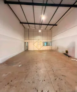 Galpão/Depósito/Armazém para alugar, 200m² no Parque dos Flamboyans, Ribeirão Preto