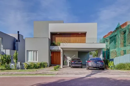 Casa de Condomínio com 4 Quartos para alugar, 311m² no Vila Nova, Porto Alegre