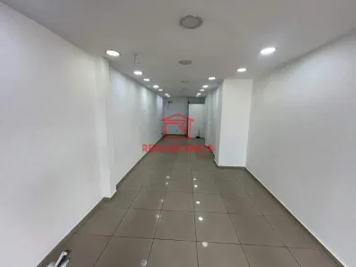 Ponto Comercial para alugar, 50m² no Taquara, Rio de Janeiro