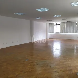 Sala Comercial para alugar, 116m² no Bela Vista, São Paulo