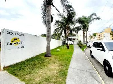 Apartamento com 2 Quartos para alugar, 51m² no Sertão do Maruim, São José