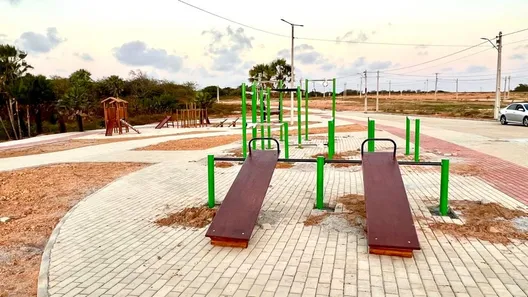 Lote/Terreno com 1 Quarto à venda, 250m² no Itambé, Caucaia
