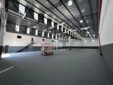 Galpão/Depósito/Armazém para alugar, 1300m² no Jardim São Luís, São Paulo
