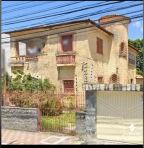 Casa com 5 Quartos à venda, 305m² no Centro, Aracaju