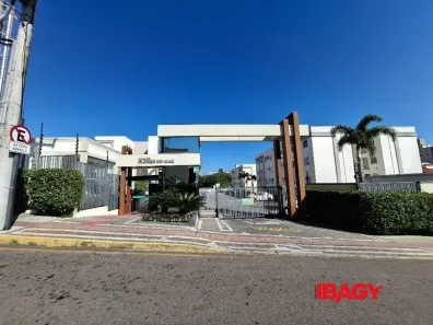 Apartamento com 2 Quartos para alugar, 40m² no Serraria, São José
