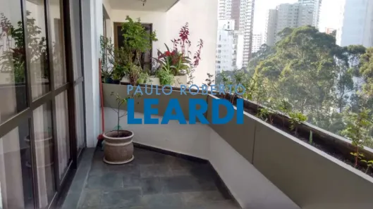 Apartamento com 4 Quartos à venda, 210m² no Vila Andrade, São Paulo