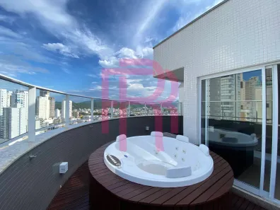 Apartamento com 4 Quartos para alugar, 200m² no Centro, Balneário Camboriú