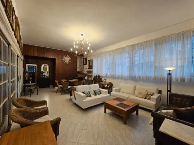 Casa com 5 Quartos à venda, 527m² no Castelanea, Petrópolis