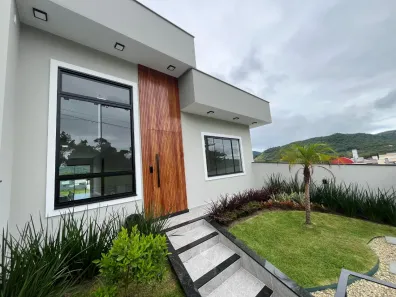 Casa com 4 Quartos à venda, 176m² no Forquilhas, São José