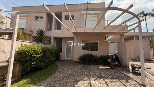 Casa de Condomínio com 3 Quartos para alugar, 190m² no Jardim Rebelato, Cotia
