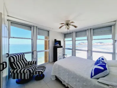 Apartamento com 3 Quartos à venda, 140m² no Pitangueiras, Guarujá