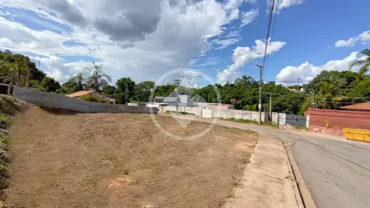 Lote/Terreno à venda, 700m² no Pinheirinho, Vinhedo