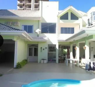 Casa com 5 Quartos à venda, 304m² no Centro, Balneário Camboriú