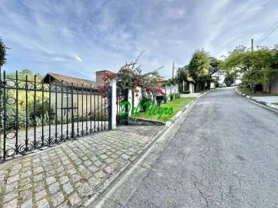 Casa de Condomínio com 3 Quartos para venda ou aluguel, 355m² no Chácara dos Lagos, Carapicuíba