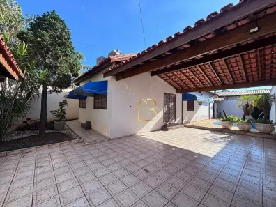 Casa com 3 Quartos para alugar, 250m² no Jardim Faculdade, Itu