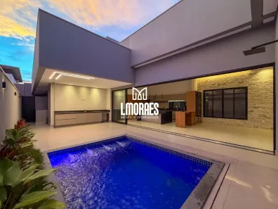 Casa de Condomínio com 4 Quartos à venda, 210m² no Laranjeiras, Uberlândia