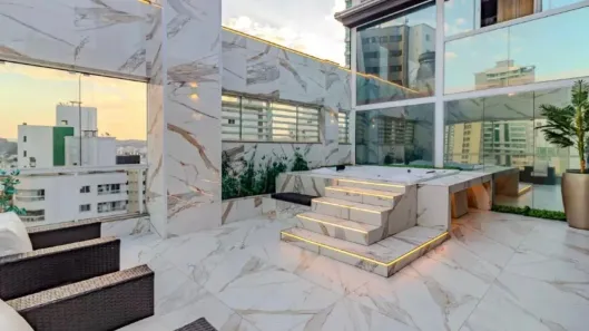 Cobertura com 4 Quartos para alugar, 300m² no Centro, Balneário Camboriú