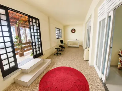 Casa com 5 Quartos à venda, 300m² no Centro, Vitória