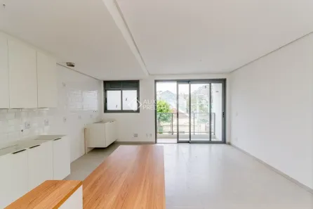 Apartamento com 2 Quartos para alugar, 72m² no Chácara das Pedras, Porto Alegre