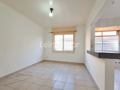 Apartamento com 2 Quartos para alugar, 70m² no Medianeira, Porto Alegre