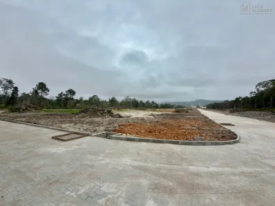 Lote/Terreno à venda, 440m² no Forquilhas, São José