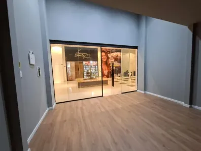 Ponto Comercial para alugar, 63m² no Acupe, Salvador