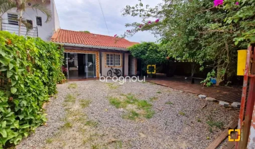 Casa com 3 Quartos à venda, 100m² no São João do Rio Vermelho, Florianópolis