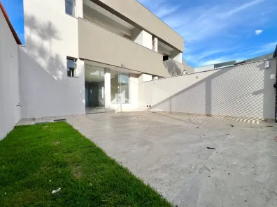 Casa com 3 Quartos à venda, 158m² no Planalto, Belo Horizonte