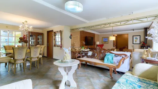Casa com 4 Quartos à venda, 1065m² no Campo Comprido, Curitiba