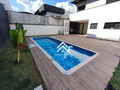 Casa de Condomínio com 3 Quartos para alugar, 228m² no Jardim das Cerejeiras, Atibaia