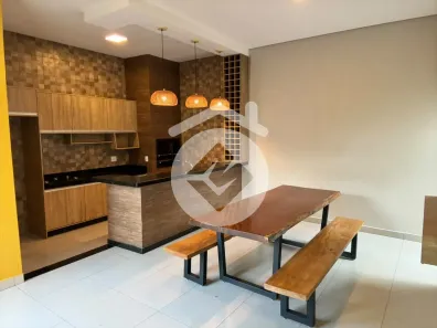 Casa de Condomínio com 3 Quartos para alugar, 220m² no Minas Gerais, Uberlândia