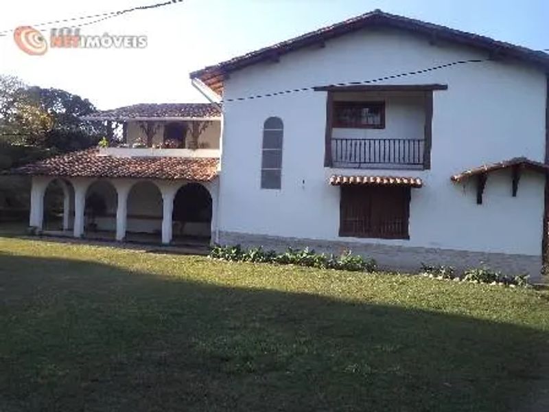 Casa com 5 quartos — Bandeirantes (Pampulha), Belo Horizonte