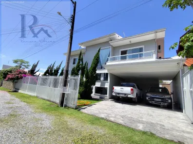 Casa com 4 Quartos à venda, 269m² no Guarda do Embaú, Palhoça