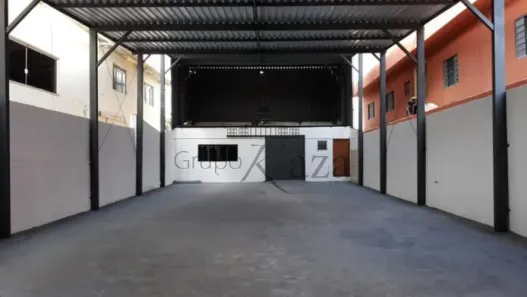 Galpão/Depósito/Armazém à venda, 350m² no Vila Guarani, São José dos Campos