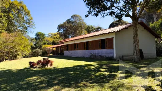 Casa com 4 Quartos à venda, 237m² no Araras, Petrópolis
