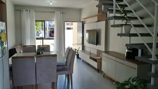Sobrado com 2 Quartos à venda, 72m² no Sertão do Maruim, São José