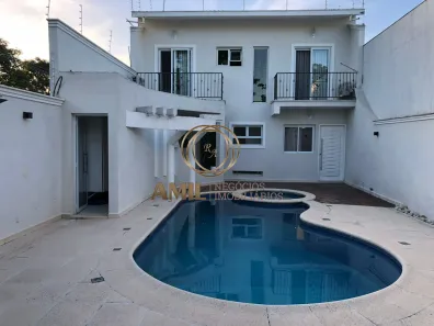 Sobrado com 2 Quartos à venda, 160m² no Loteamento Villa Branca, Jacareí