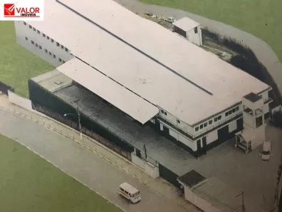 Galpão/Depósito/Armazém para alugar, 2275m² no Vila Indiana, Taboão da Serra