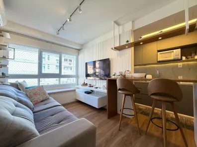 Apartamento com 2 Quartos à venda, 56m² no Santana, Porto Alegre