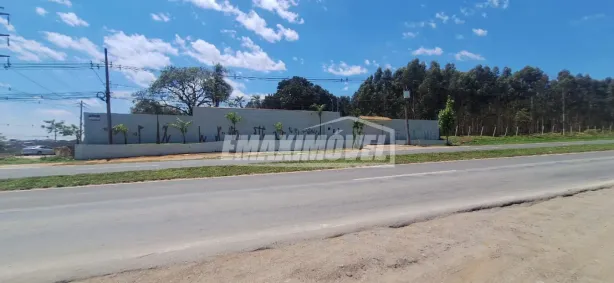 Fazenda/Sítio com 4 Quartos à venda, 716m² no Caguassu, Sorocaba