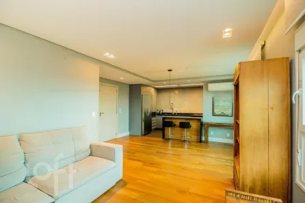 Apartamento com 2 Quartos à venda, 81m² no Moinhos de Vento, Porto Alegre
